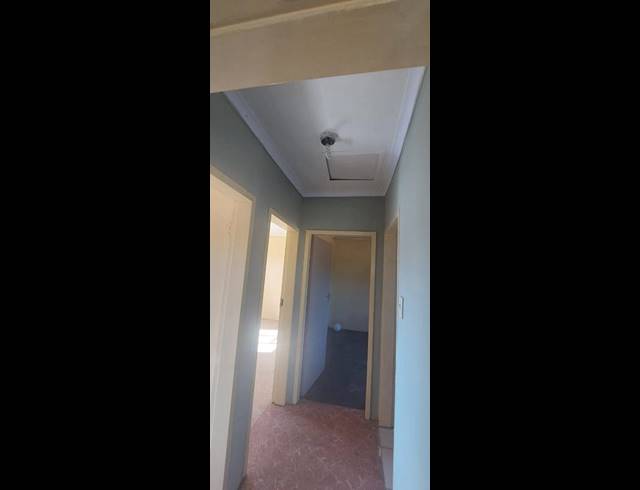 2 BEDROOM HOUSE FOR SALE IN LEHURUTSHE